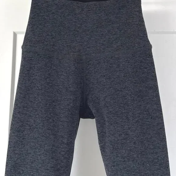Beyond Yoga Spacedye Leggings Size S Heathered Blue *EUC Logo The Bar Method - Picture 3 of 7